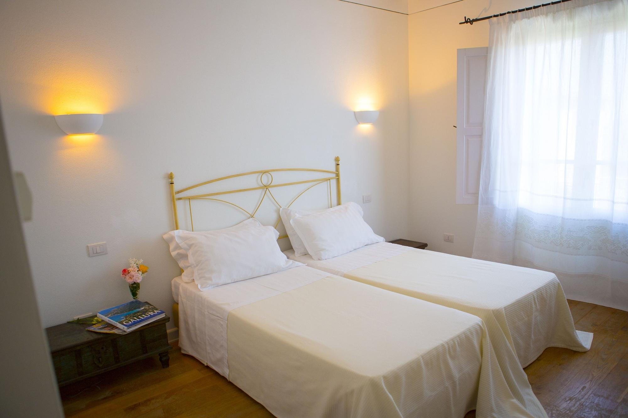 Tartheshotel Guspini Extérieur photo
